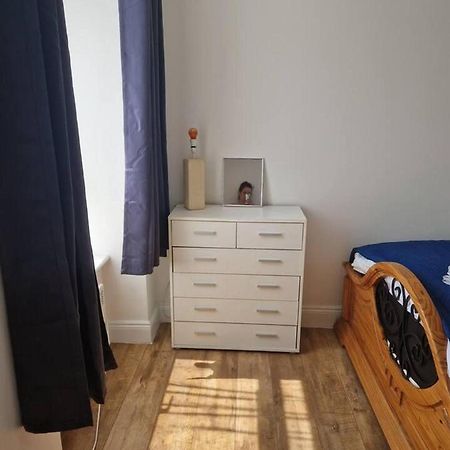 Beautiful 1-Bed Apartment In Cork Exterior photo