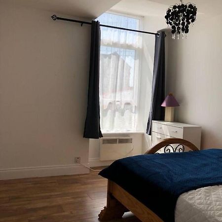Beautiful 1-Bed Apartment In Cork Exterior photo