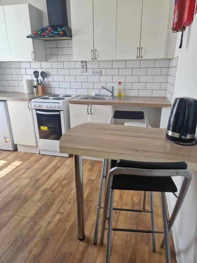 Beautiful 1-Bed Apartment In Cork Exterior photo